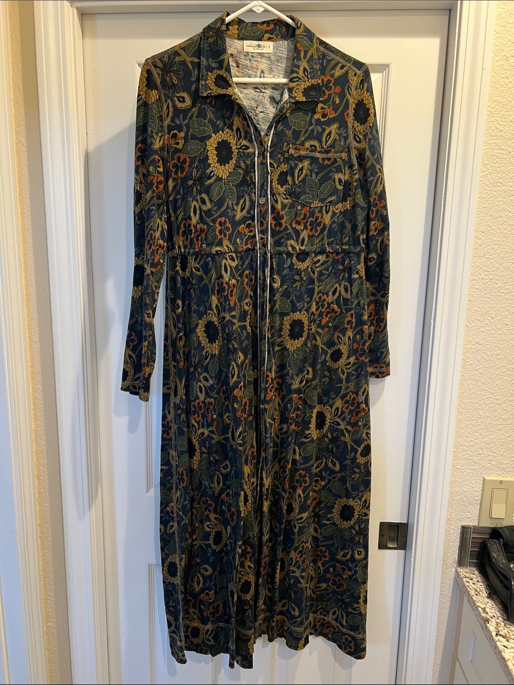 NATURAL LIFE Green Floral Zip-Front Long Sleeve Maxi Dress